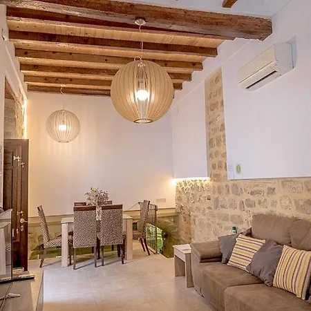 Apartamentos “Quotidianum” Ubeda  Exterior photo